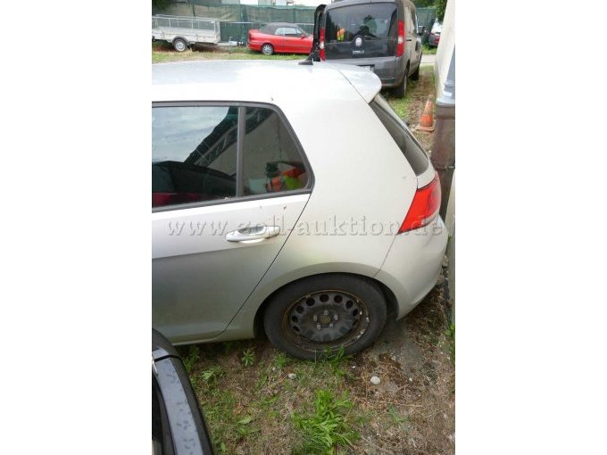 1 VW Golf VII TSI Allstar Bluemotion – foto 4 – kavel bij Zoll-Auktion, Wandlitz