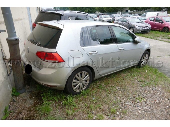 1 VW Golf VII TSI Allstar Bluemotion – foto 3 – kavel bij Zoll-Auktion, Wandlitz