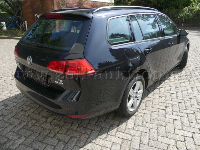 1 VW Golf VII Variant 1.6 TDI BMT Comfortline - BD16-3100 – foto 5 – kavel bij Zoll-Auktion, Bremen