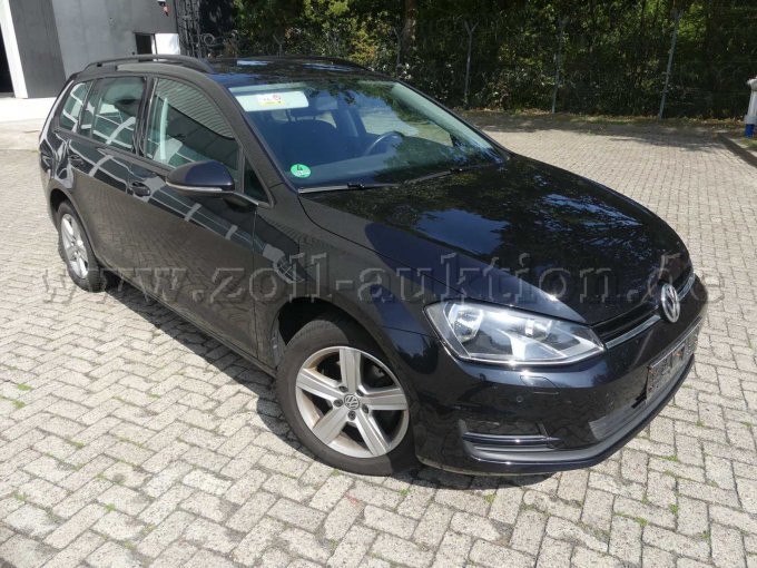 1 VW Golf VII Variant 1.6 TDI BMT Comfortline - BD16-3100 – foto 3 – kavel bij Zoll-Auktion, Bremen