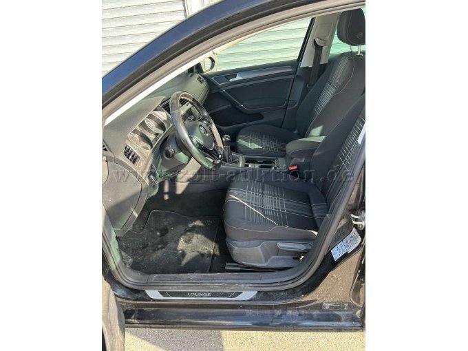 Ansicht Fahrerseite Innenraum