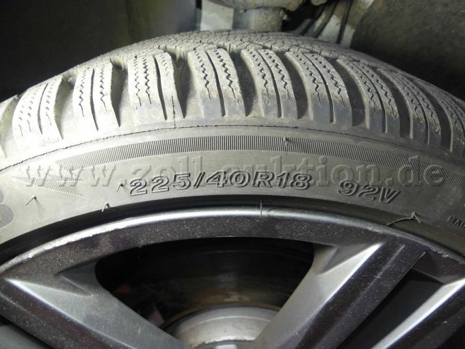 Ansicht VW Reifen / Reifenprofil