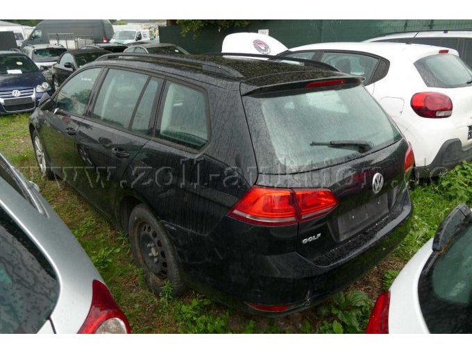 1 VW Golf VI TDI stationwagen Bluemotion – foto 4 – kavel bij Zoll-Auktion, Wandlitz
