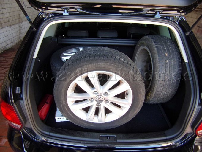 Sommerreifen im Kofferraum gelagert