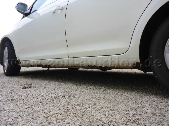 1 VW Golf Variant 1,6 l, Kombilimousine – foto 17 – kavel bij Zoll-Auktion, Nördlingen