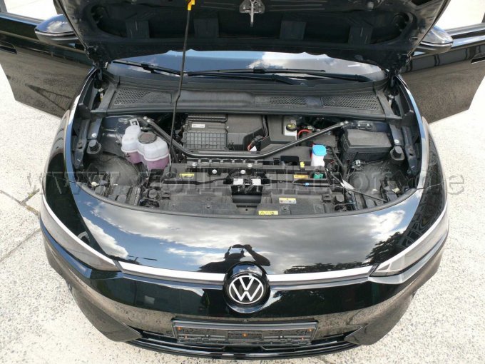 Innenansicht Motorraum
