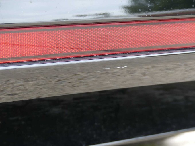 Beispiel Kratzer Spoiler hinten