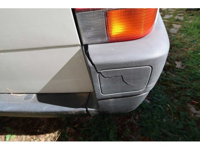 1 VW Kombi T4, 2.5 Benziner, EZ: 10/1992 – foto 5 – kavel bij Zoll-Auktion, Kempten (Allgäu)