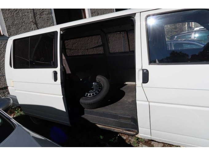1 VW Kombi T4, 2.5 Benziner, EZ: 10/1992 – foto 15 – kavel bij Zoll-Auktion, Kempten (Allgäu)