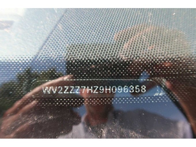 1 VW Kombi T5, 2,5 TDI, eerste registratie: 02/2009 – foto 6 – kavel bij Zoll-Auktion, Kempten (Allgäu)