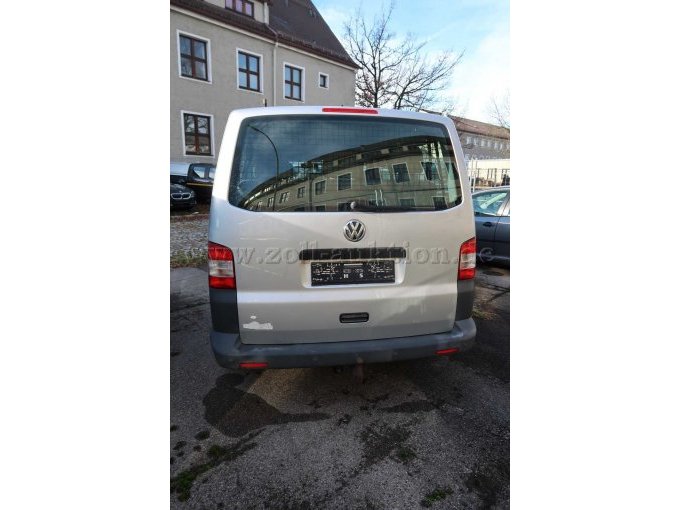 Heck mit Anhängerkupplung