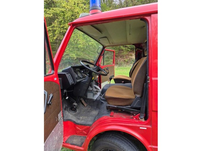 1 VW LT-50, TSF-W, mit Tragkraftspritze (Pumpe) und 500 l Wassertank – foto 5 – kavel bij Zoll-Auktion, Weilrod