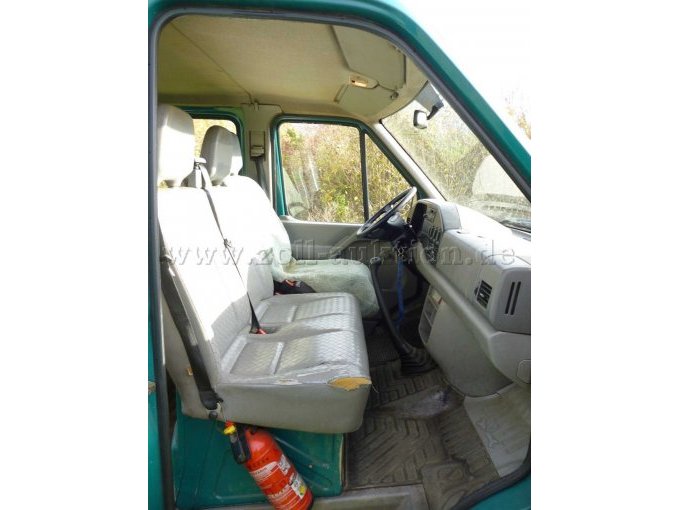 Innere Ansicht Beifahrerseite, Abnutzung der Sitzfläche