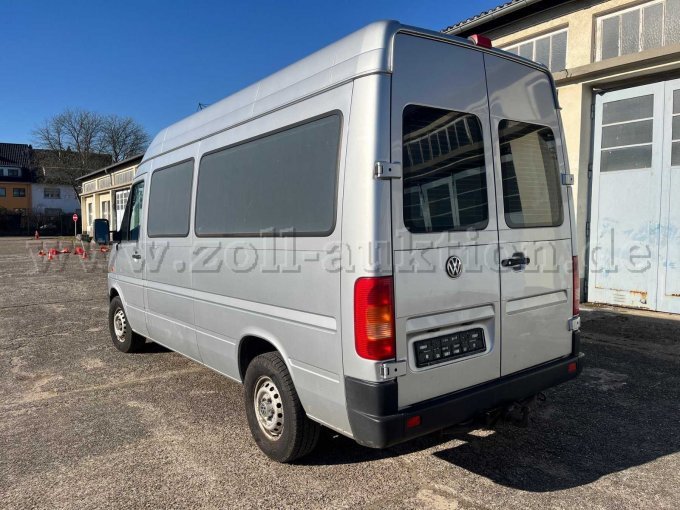 Fahrzeug hinten links