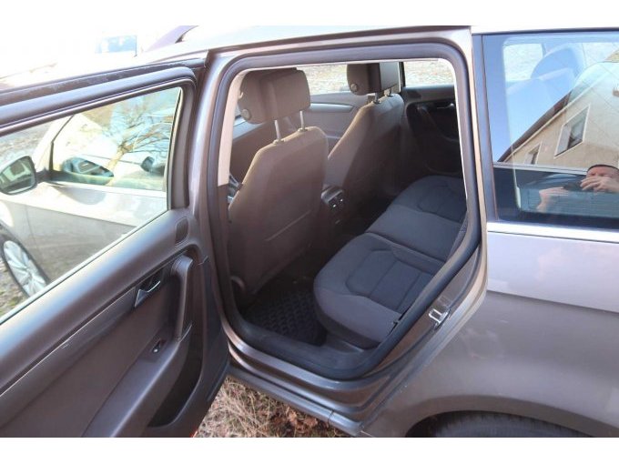 Einstieg hinten-links