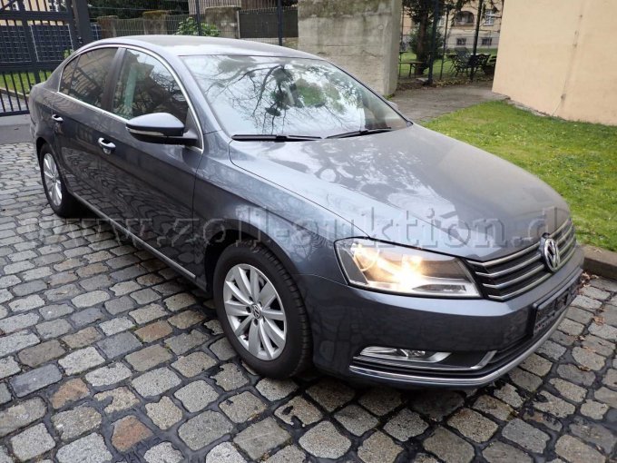 Frontansicht vorn rechts