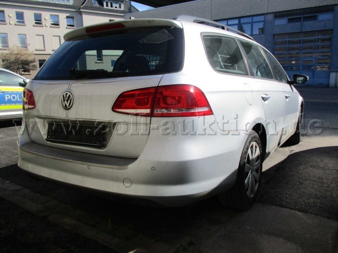 hinten-seitlich rechts