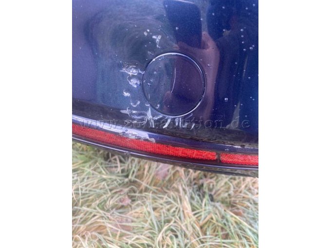 Schaden bei Abschleppöse hinten