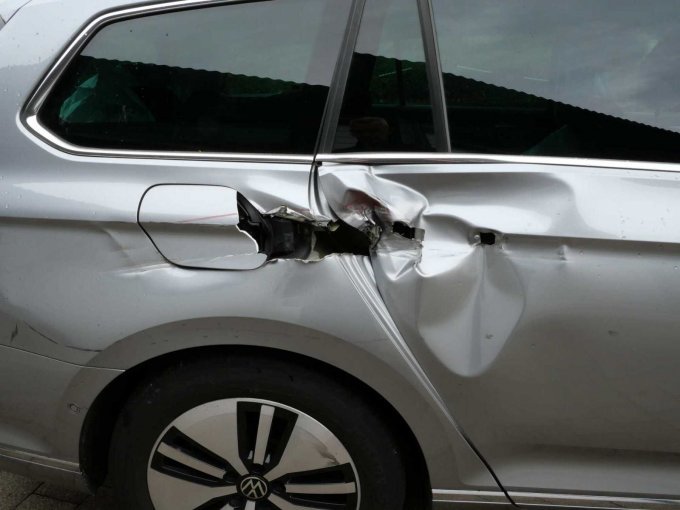 1 VW Passat Variant 1.4 TSI Hybrid GTE (EURO 6d) - BD16-5819 – foto 12 – kavel bij Zoll-Auktion, Nürnberg