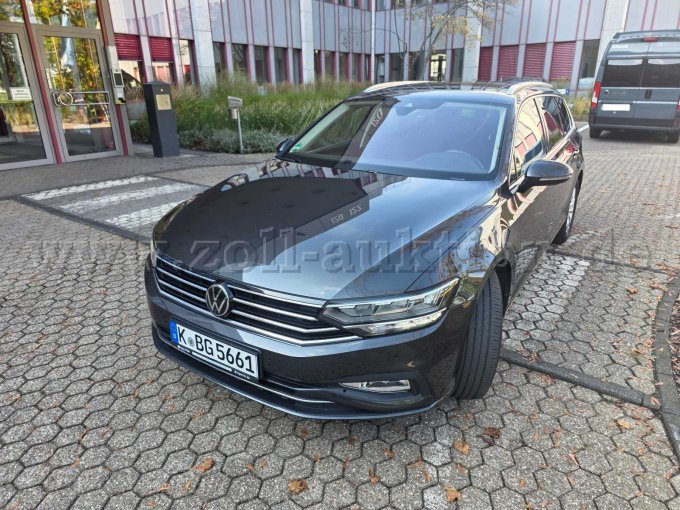 1 VW Passat Variant 1.5 TSI BMT/Start-Stopp, Business OPF, 2020 - 2024 – foto 2 – kavel bij Zoll-Auktion, Köln
