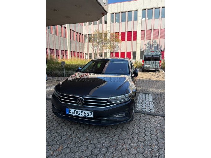 1 VW Passat Variant 1.5 TSI BMT/Start-Stopp, Business OPF, 2020 - 2024 – foto 2 – kavel bij Zoll-Auktion, Köln
