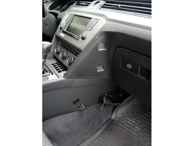 1 VW Passat Variant 2.0 TDI 4Motion BMT - BD16-4349 – foto 10 – kavel bij Zoll-Auktion, Waidhaus