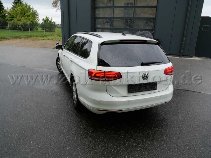 1 VW Passat Variant 2.0 TDI 4Motion BMT - BD16-4349 – foto 3 – kavel bij Zoll-Auktion, Waidhaus