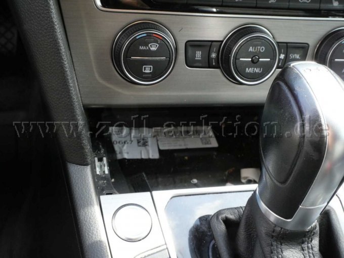 1 VW Passat Variant 2.0 TDI 4Motion BMT - BD16-6602 – foto 4 – kavel bij Zoll-Auktion, Bamberg