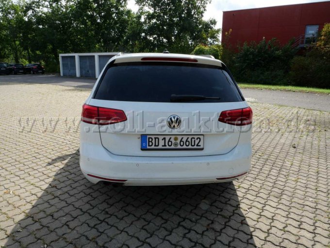 1 VW Passat Variant 2.0 TDI 4Motion BMT - BD16-6602 – foto 2 – kavel bij Zoll-Auktion, Bamberg