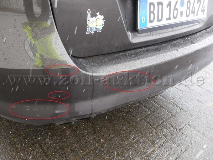 Beschädigung Stoßfänger hinten