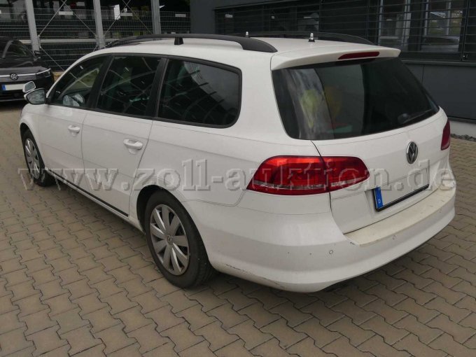 1 VW Passat Variant 2.0 TDI - BD16-8588 – foto 3 – kavel bij Zoll-Auktion, Koblenz