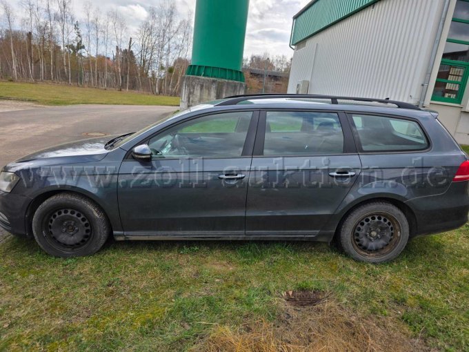 Fahrzeug von der Seite