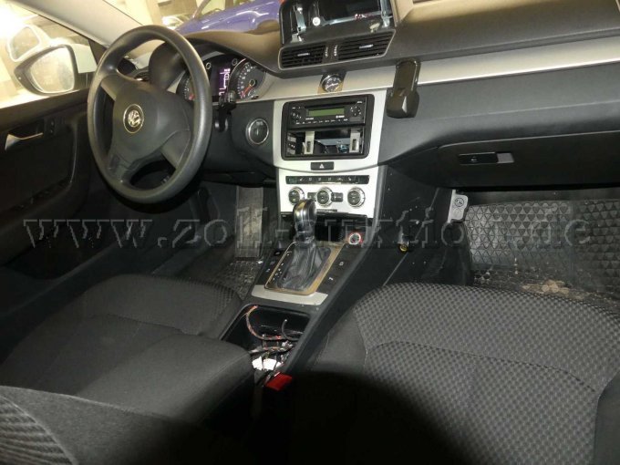 Innenansicht vorn rechts-2