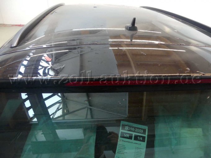 Beschädigung Heckspoiler