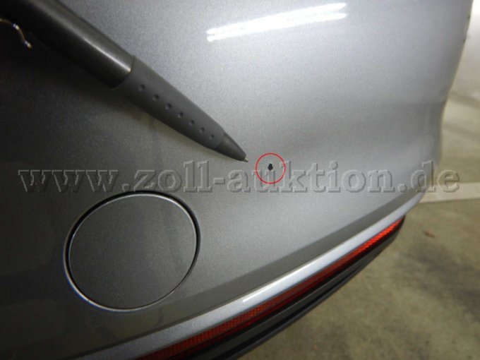 Stoßfänger hinten: Lackbeschädigung
