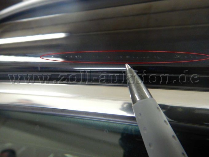 Dachholm links: Kratzer