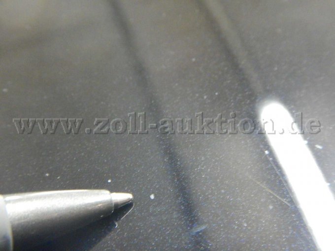 Motorhaube: Leichte Kratzer u. kleinere Steinschläge