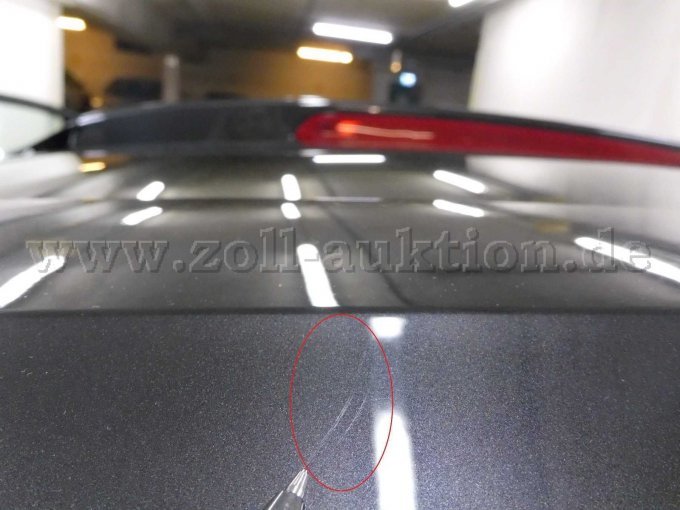 Heckklappe außen: Leichte Kratzer