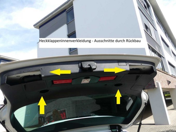 Rückbauschaden Heckklappeninnenverkleidung