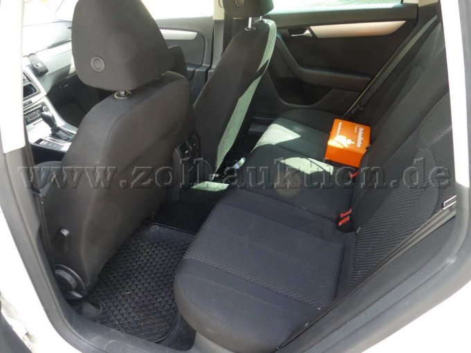 1 VW Passat Variant 2.0 TDI Trendline BMT - BD16-4641 – foto 7 – kavel bij Zoll-Auktion, Mönchengladbach
