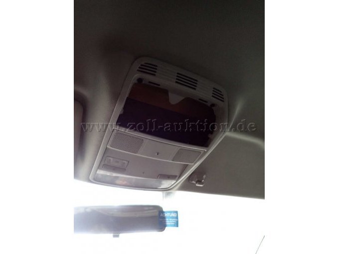 Beschädigungen Innen-1