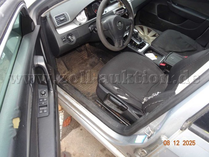 Innenraum Fahrerseite