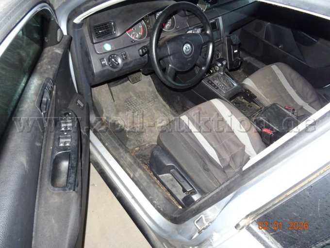 Innenraum Fahrerseite