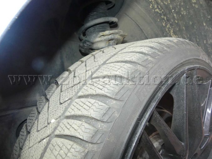 Ansicht VW Passat Reifen Reifenprofil