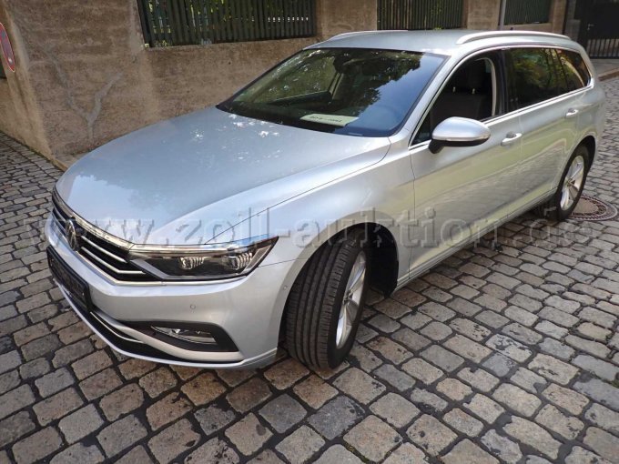 Frontansicht vorn links