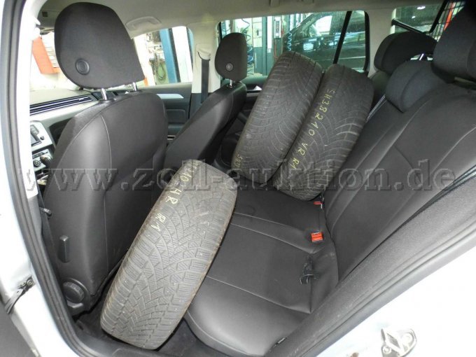 1 VW Passat Variant; ex Polizei; technische Mängel!! – foto 6 – kavel bij Zoll-Auktion, Kiel