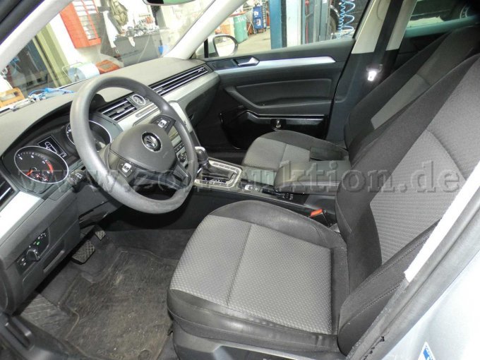 1 VW Passat Variant; ex Polizei; technische Mängel!! – foto 5 – kavel bij Zoll-Auktion, Kiel