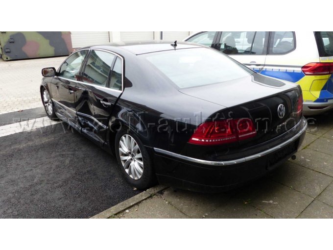 hinten-seitlich links