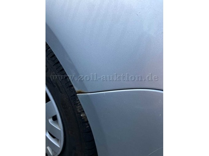 Rost Kotflügel vorne rechts