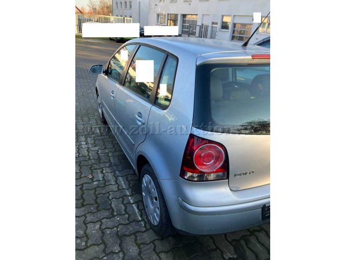 Heckansicht/Fahrerseite